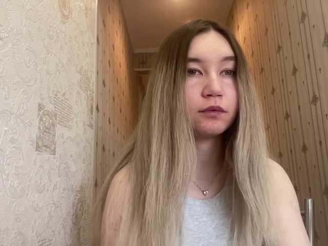 KaranLuzell's BongaCams show and profile