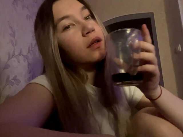 Profile and Statistics for KaranLuzell on BongaCams