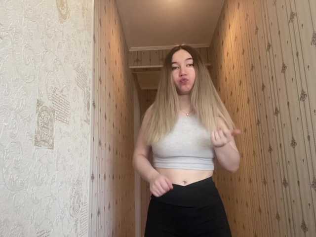 KaranLuzell's BongaCams show and profile