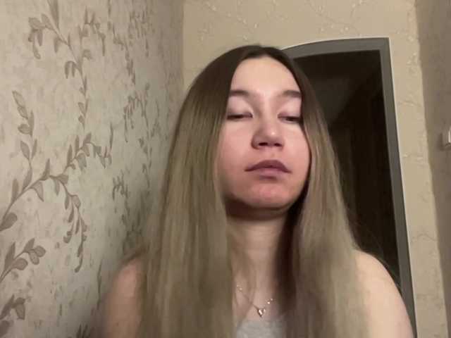 KaranLuzell's BongaCams show and profile