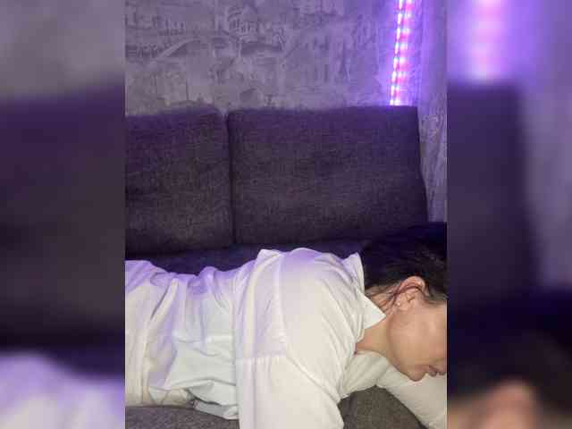 Anastasia-Sladkaya webcam