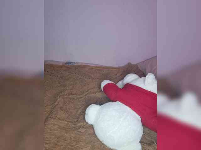 Anastasia-Sladkaya webcam