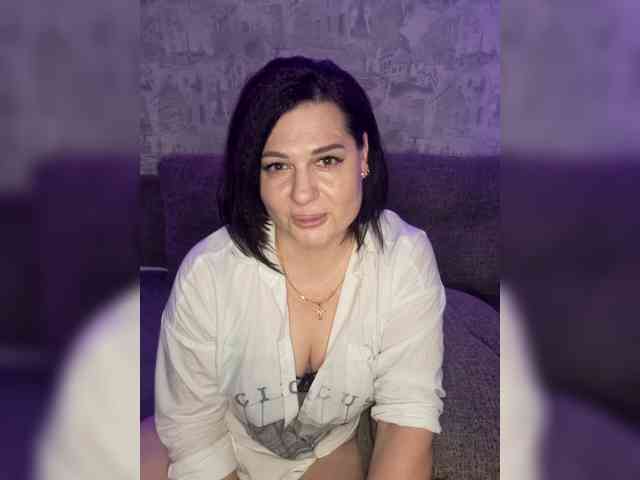 Anastasia-Sladkaya webcam