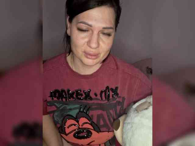 Anastasia-Sladkaya webcam