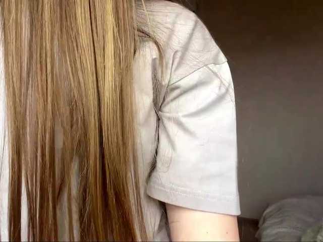 HildaSoscia's BongaCams show and profile