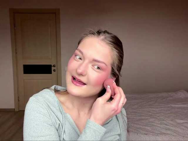 HildaSoscia's BongaCams show and profile