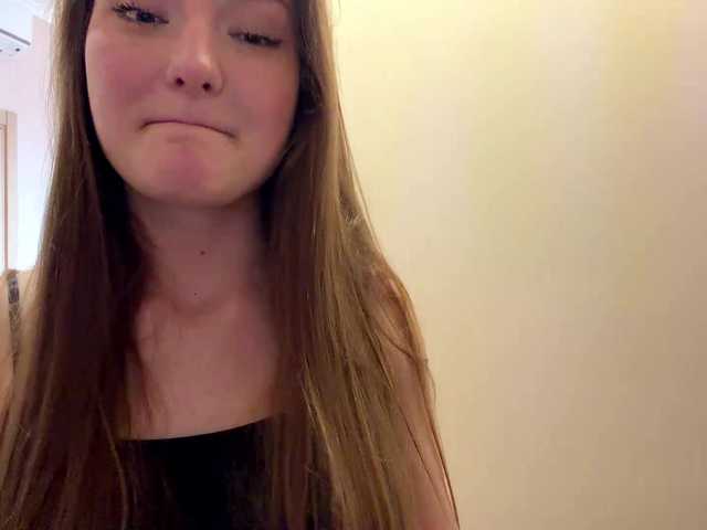 HildaSoscia's BongaCams show and profile