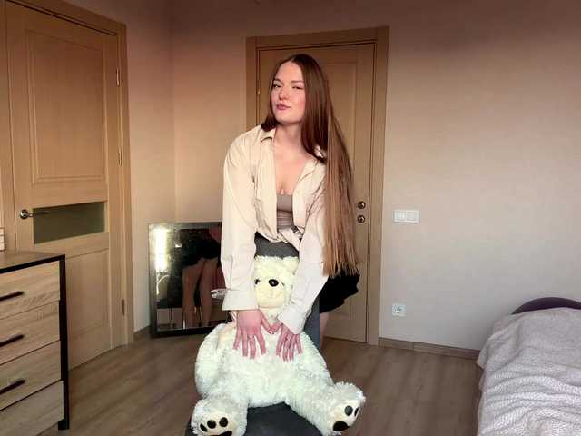 HildaSoscia's BongaCams show and profile