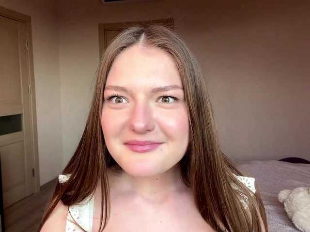 HildaSoscia's BongaCams show and profile