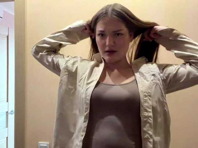 HildaSoscia's BongaCams show and profile