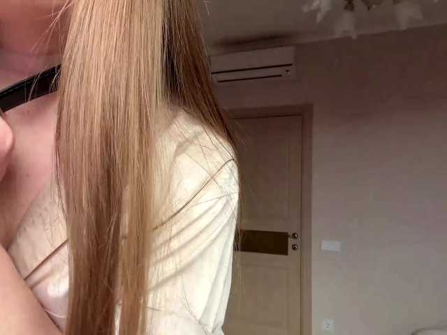 HildaSoscia's BongaCams show and profile