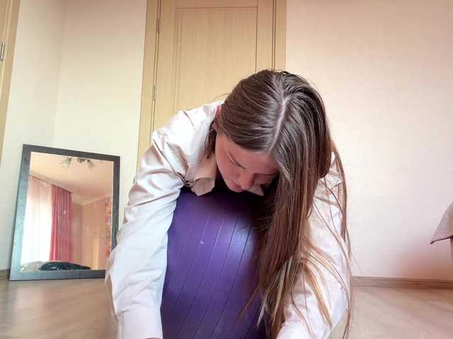 HildaSoscia's BongaCams show and profile