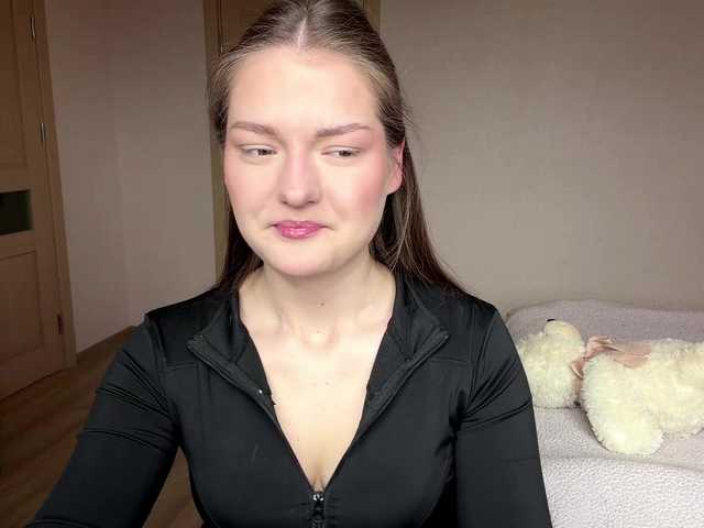 HildaSoscia's BongaCams show and profile