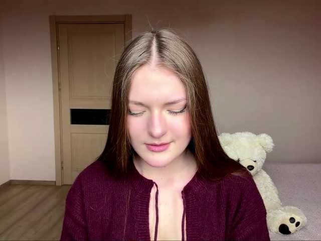 HildaSoscia's BongaCams show and profile