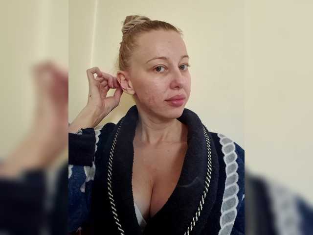 NyokoAnya11's BongaCams show and profile