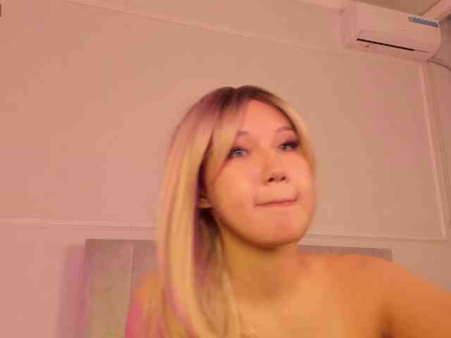kimmykii webcam