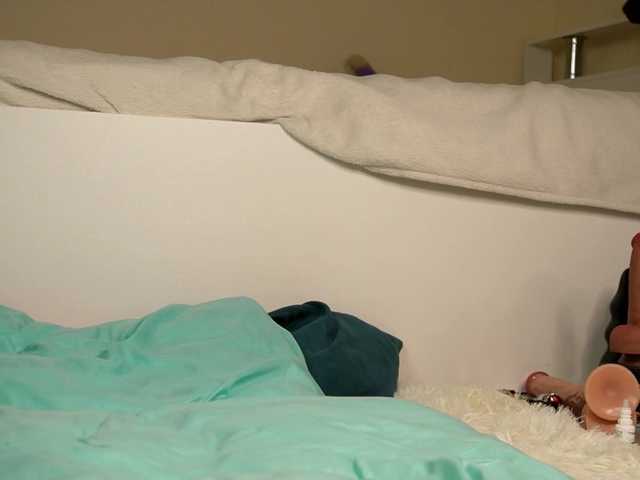 Lili-only — More squirt @total --  : @sofar , @remain    !