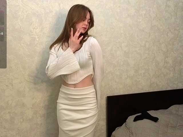 JaneAster's BongaCams show and profile