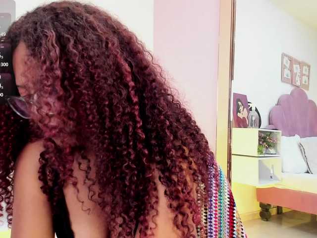 Ms-zozi's BongaCams show and profile