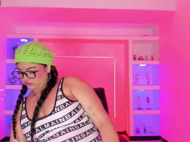 JoycePierce JoycePierce