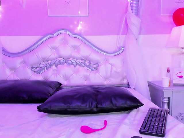 RachelBlazze's BongaCams show and profile