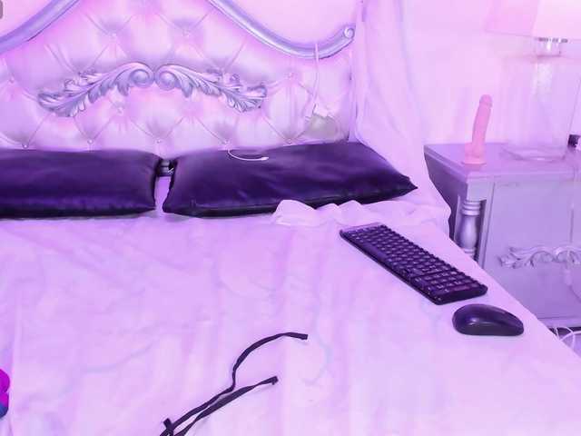 RachelBlazze's BongaCams show and profile