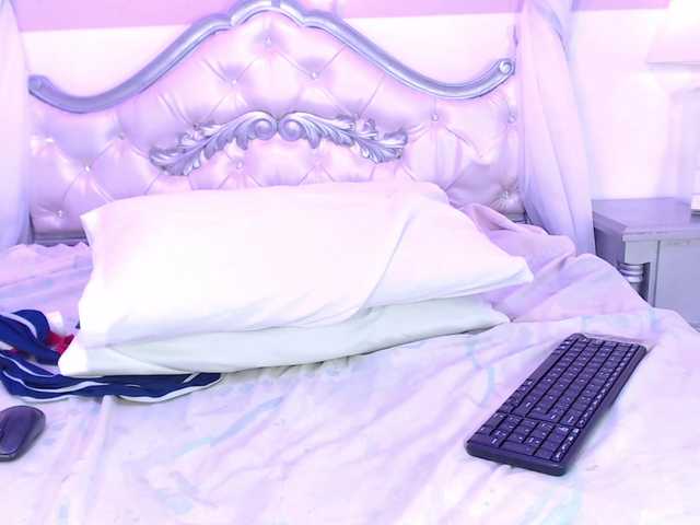 RachelBlazze's BongaCams show and profile