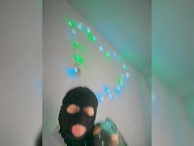 Pusydiamond's BongaCams show and profile