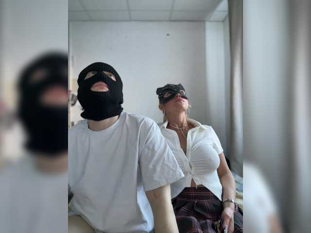 Pusydiamond's BongaCams show and profile