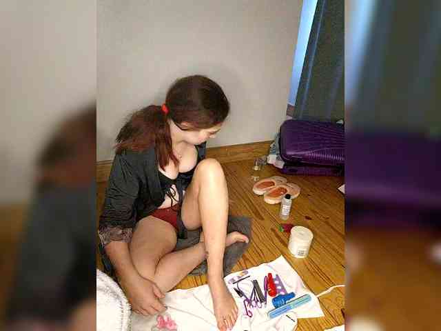 RedheadedDaydream1 webcam