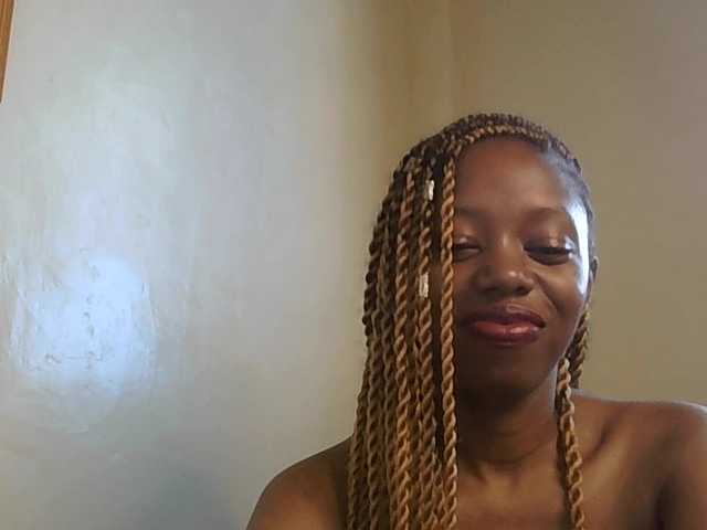 SexyBanni's BongaCams show and profile