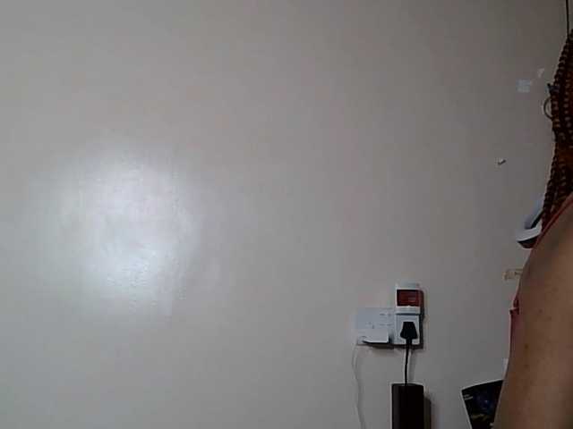 SexyBanni's BongaCams show and profile