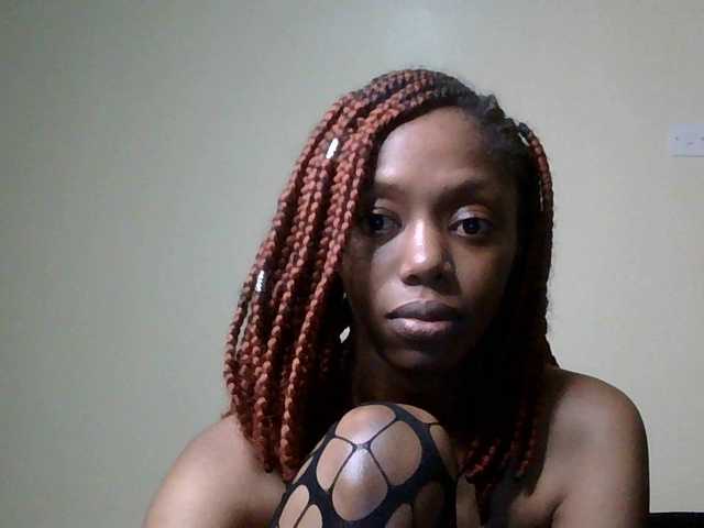 SexyBanni's BongaCams show and profile