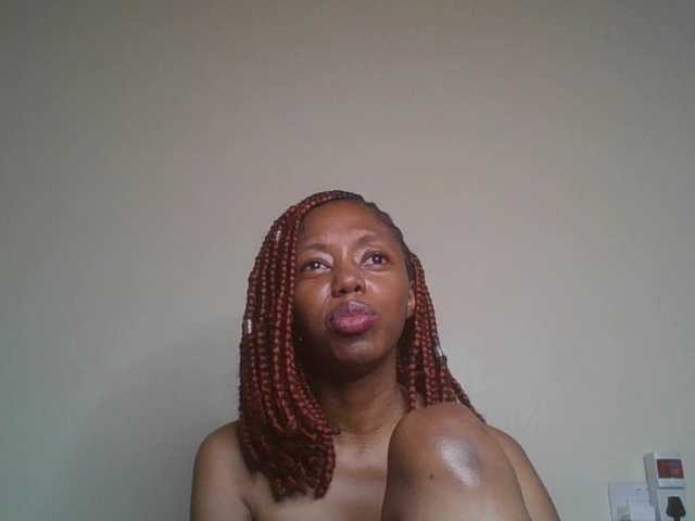 SexyBanni's BongaCams show and profile