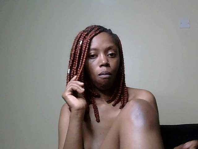 SexyBanni's BongaCams show and profile