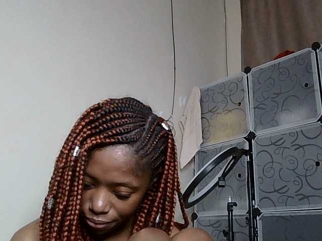 SexyBanni's BongaCams show and profile