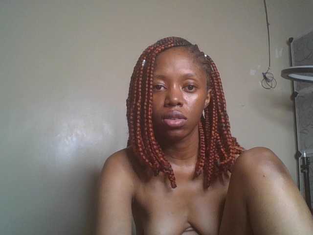 SexyBanni's BongaCams show and profile