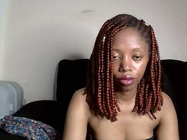 SexyBanni's BongaCams show and profile