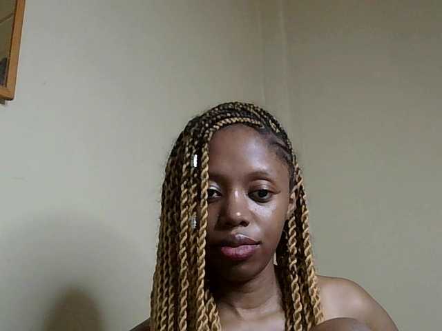 SexyBanni's BongaCams show and profile