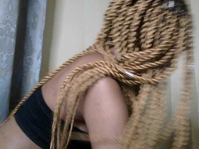 SexyBanni's BongaCams show and profile