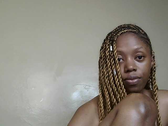 SexyBanni's BongaCams show and profile