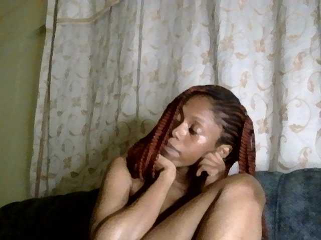 SexyBanni's BongaCams show and profile