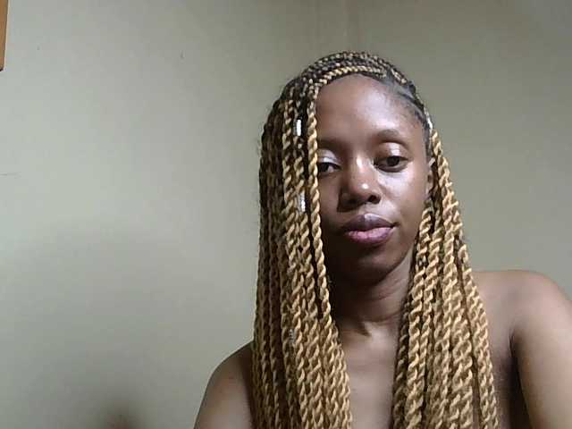 SexyBanni's BongaCams show and profile