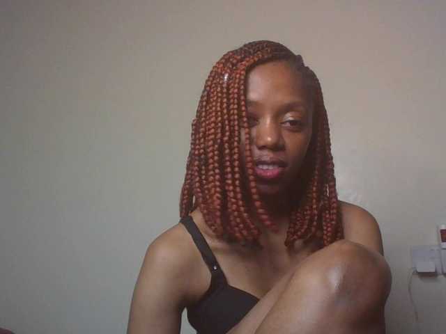 SexyBanni's BongaCams show and profile