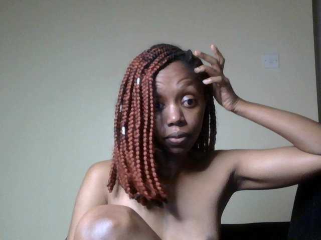 SexyBanni's BongaCams show and profile