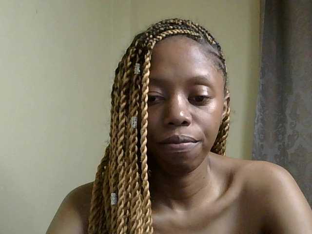 SexyBanni's BongaCams show and profile