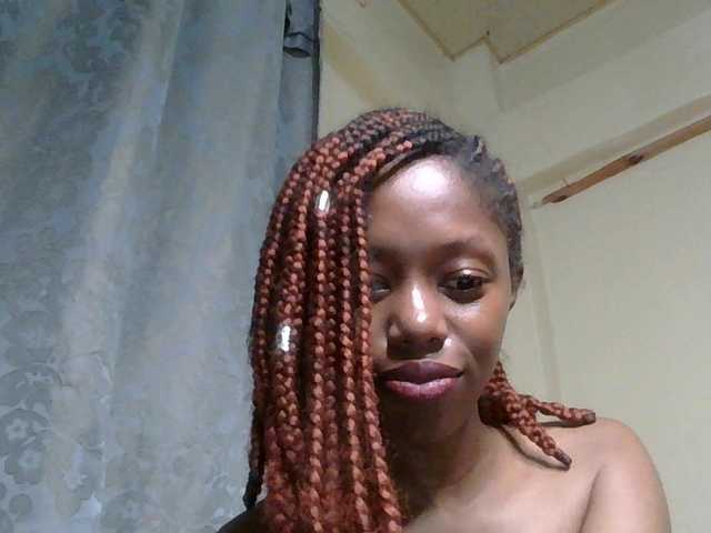 SexyBanni live cam profile