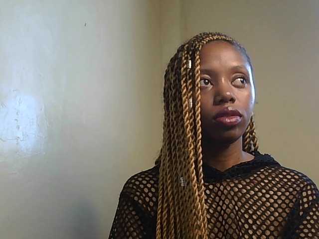 SexyBanni's BongaCams show and profile