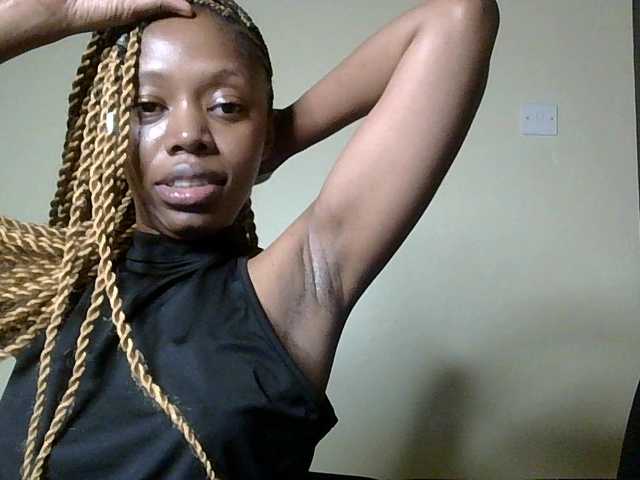 SexyBanni's BongaCams show and profile