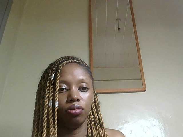 SexyBanni's BongaCams show and profile